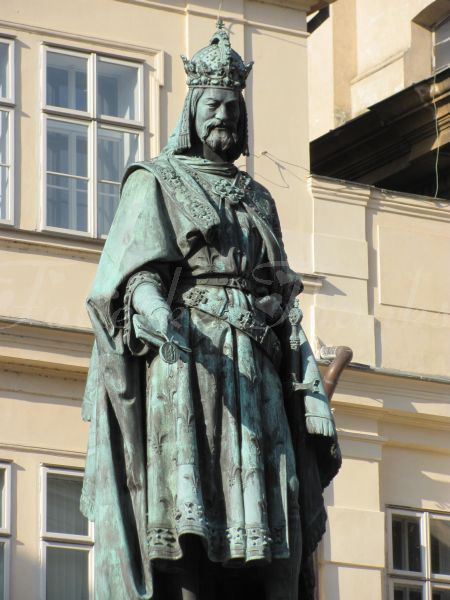 Statue Karel IV
