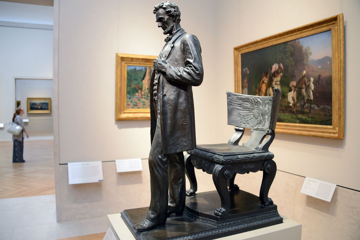 Lincoln sculpture