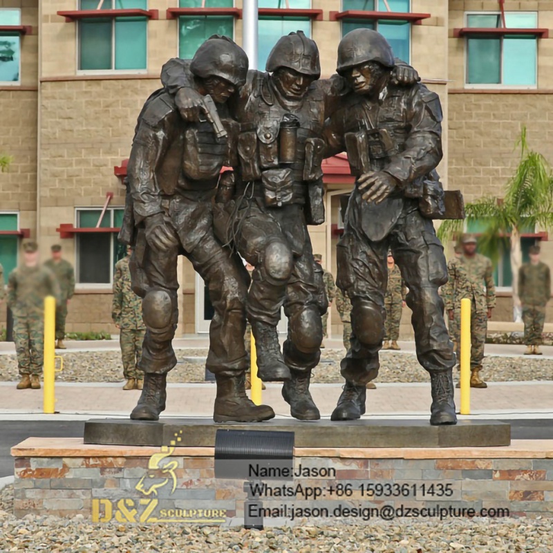 memorable three soldiers sculpture