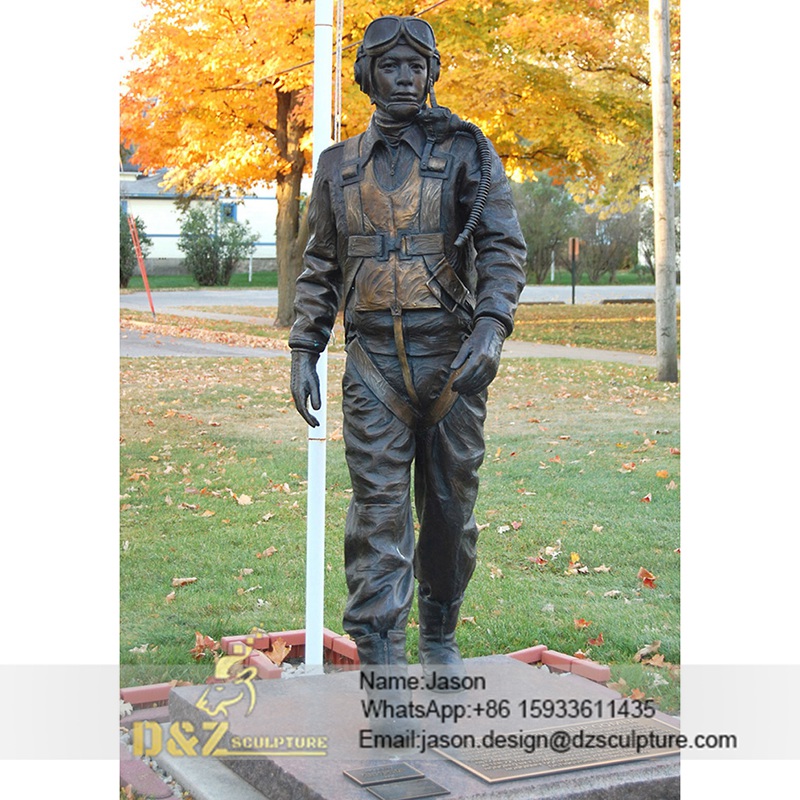 Tuskegee airman soldier statue