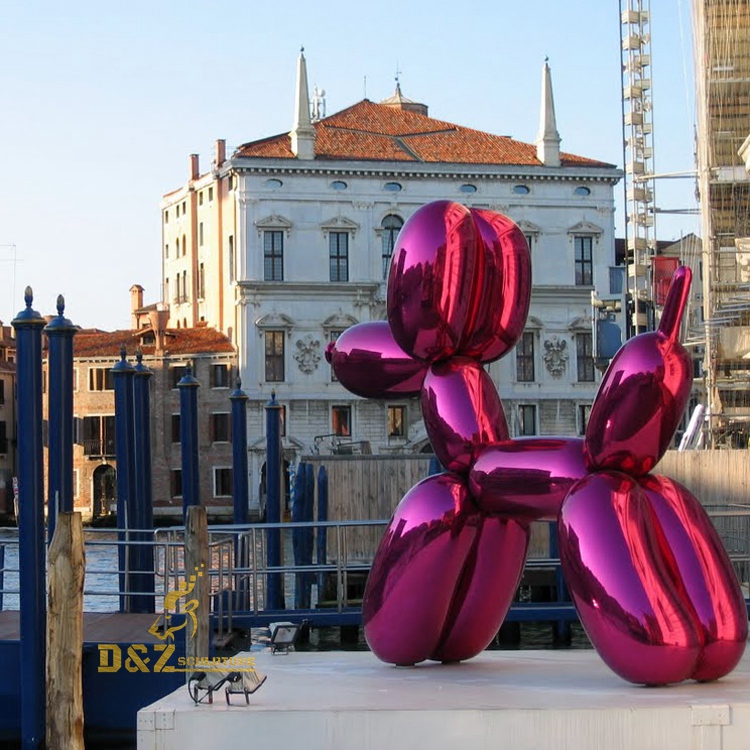 modern balloon dog sculpture