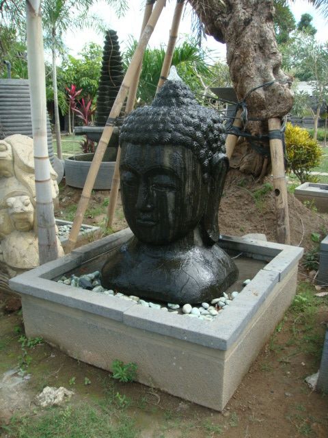 Buddha head fountain