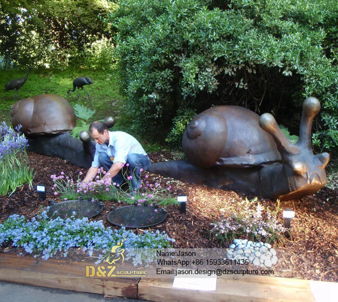 Snail bronze sculpture